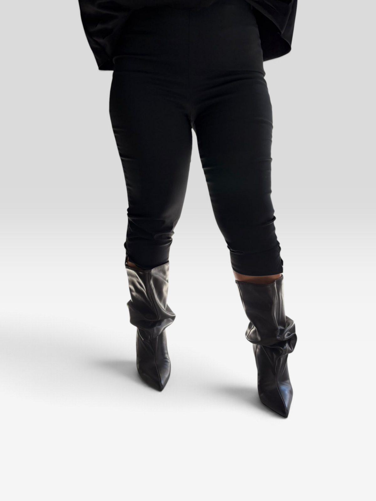 Pantalone capri black
