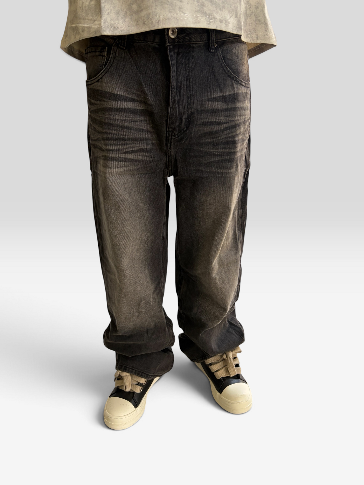 Baggy grey washed sand