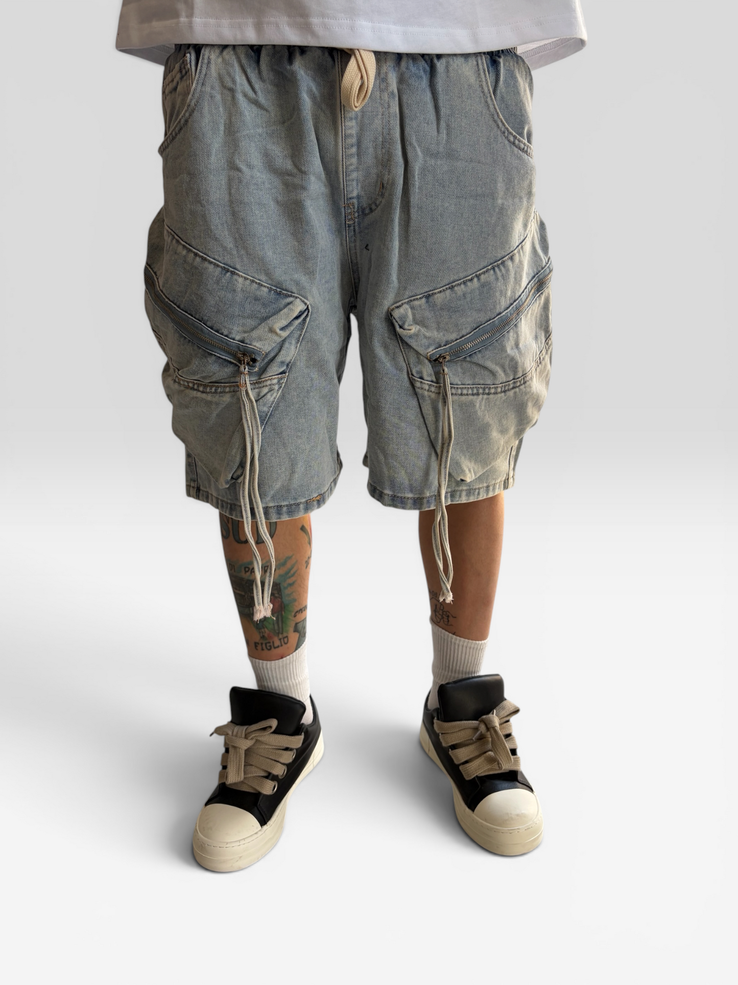 Cargo short task