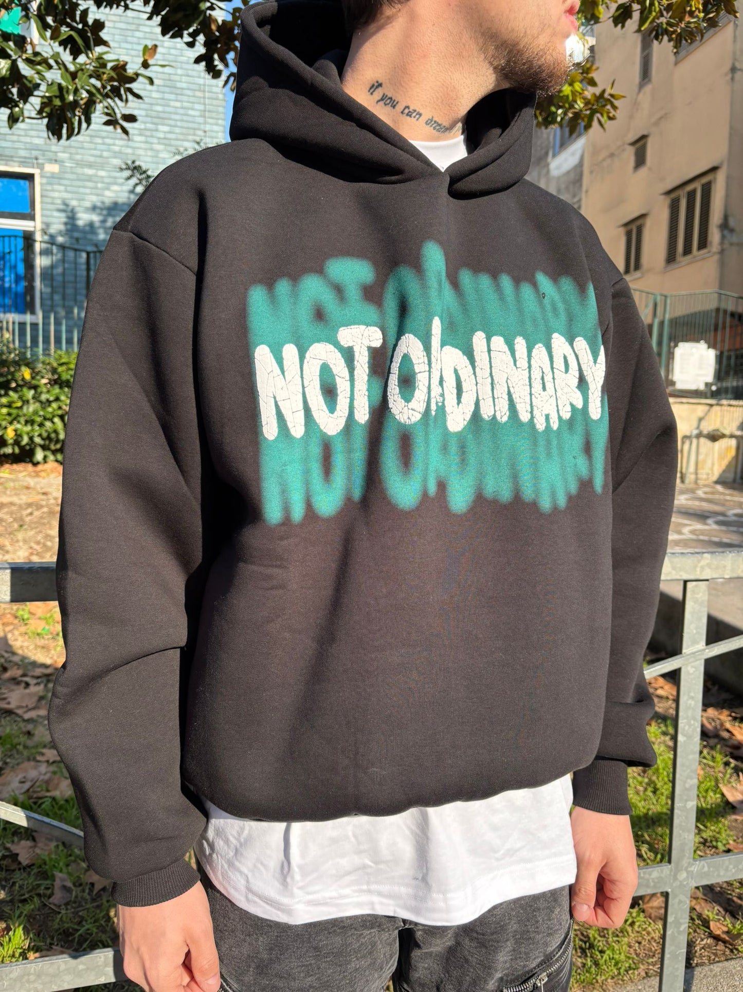 HOODIE NOT ORDINARY BLACK