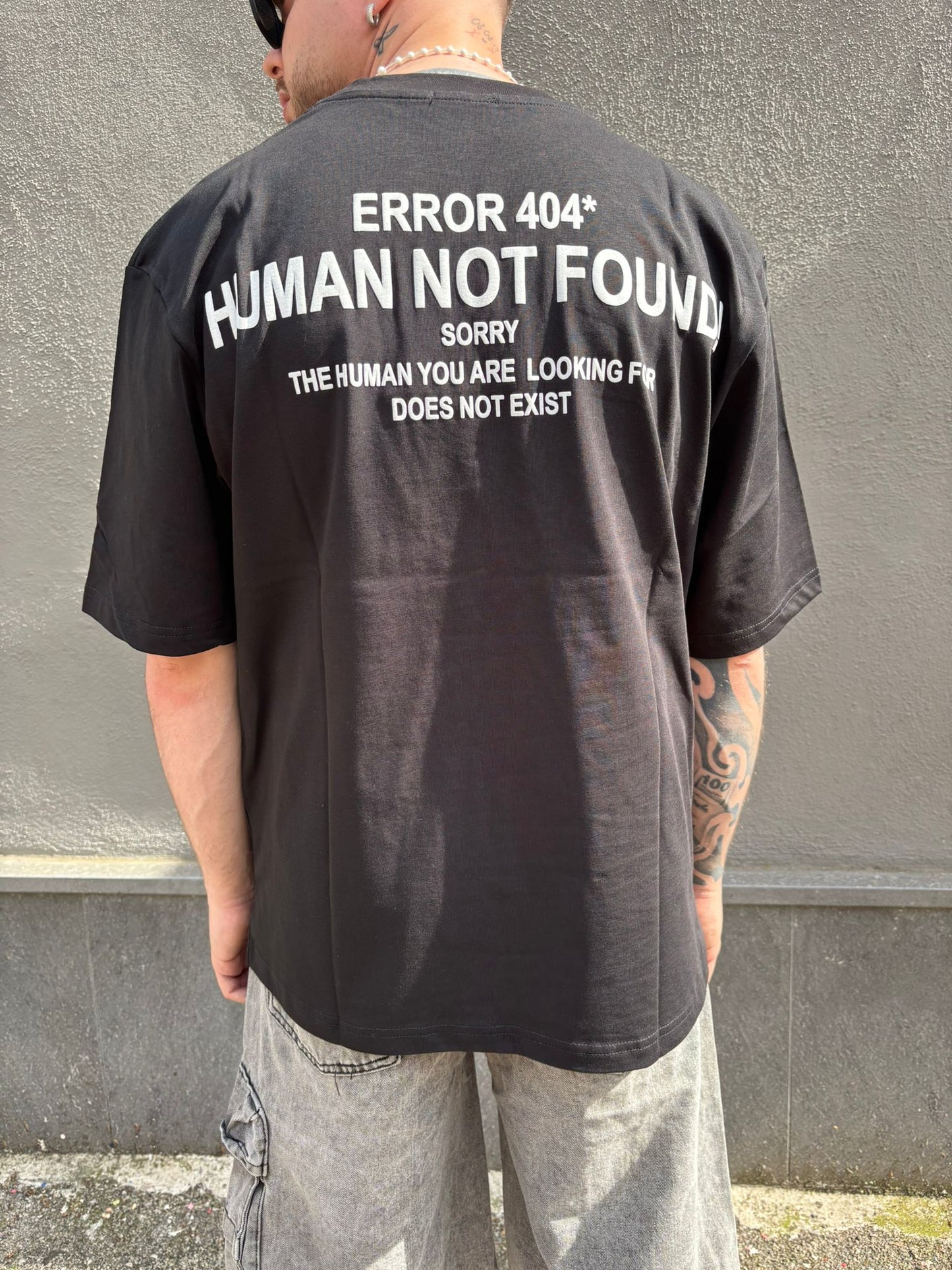 T-shirt not found