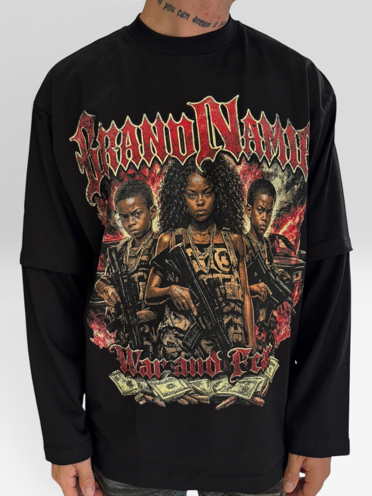 LONG SLEEVE BRAND NAME BLACK