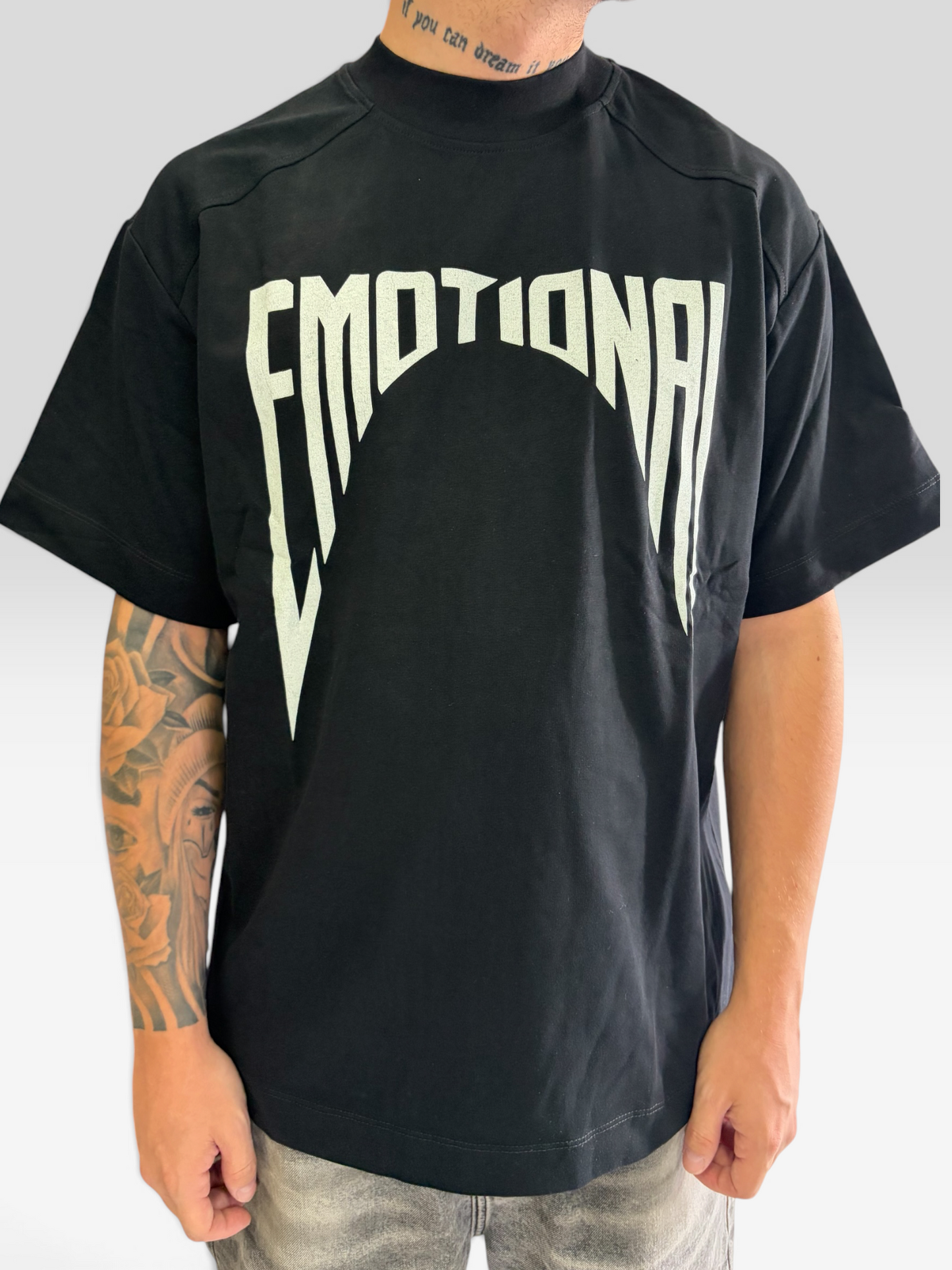 T-shirt emotional black