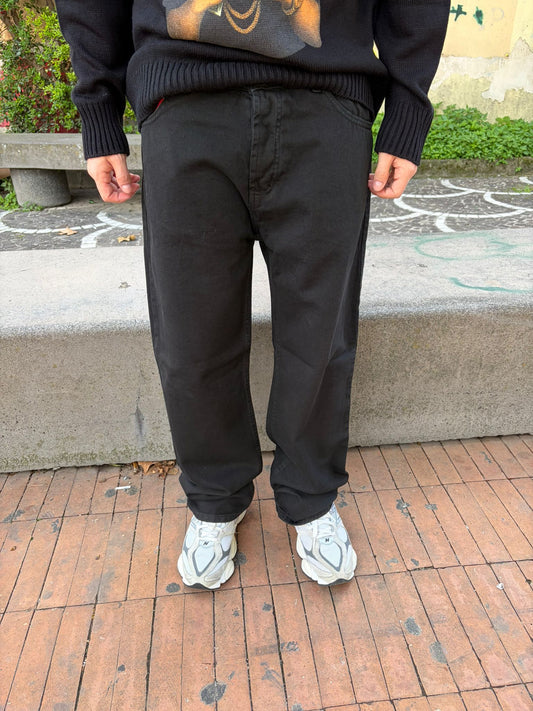 BAGGY BLACK
