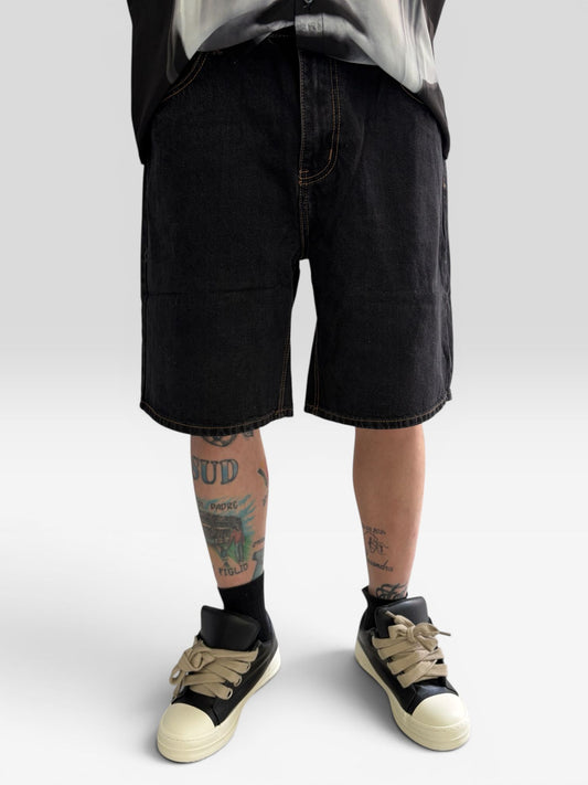 BERMUDA BLACK