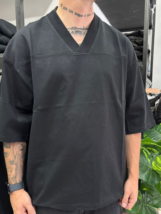 t-shirt scollo a V black
